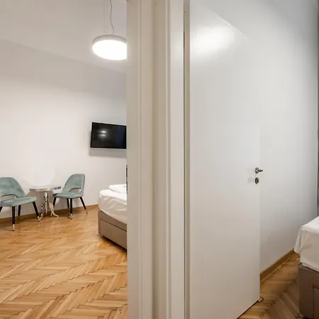 City Block Apartment